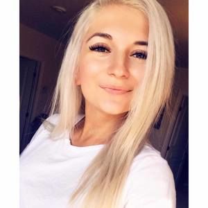 Meet your Posher, Edona